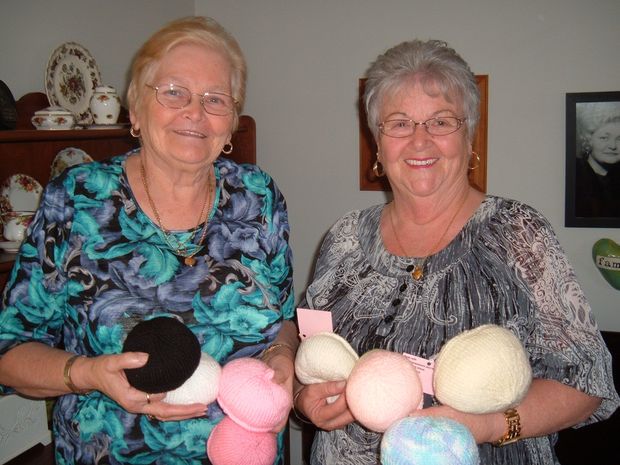 Cancer Knitting Knocker Knitters Marie Hindmarsh and Christina Kilfoyle