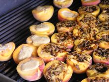 Peaches with Pistachio Nuts Amertto