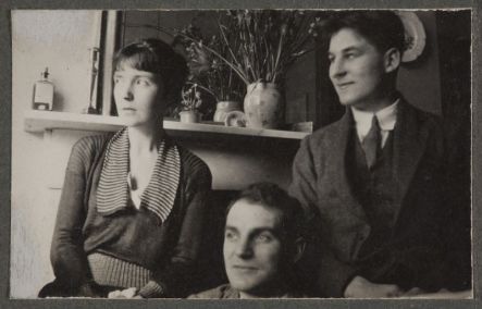 From right, Katherine, John Middleton Murry and his brother Richard [date unknown]