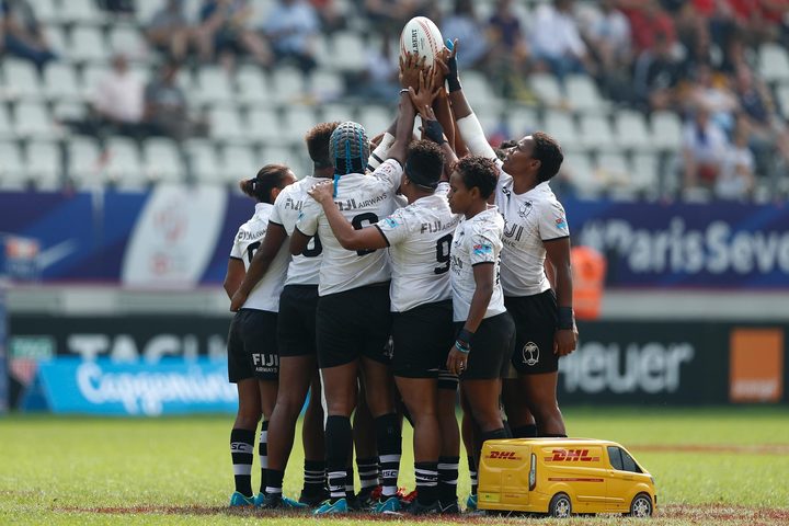 The Fijiana huddle during day two of the Paris Sevens.