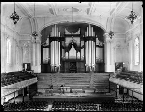 Auckland Town Hall interior with pipe organ ca