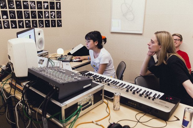 Valesuchi and Chelsea Jade in the studio