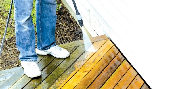 Green ideas for cleaning a deck