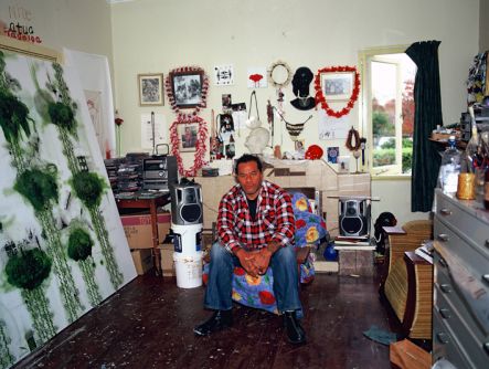John Pule in his studio - photo Gil Hanly small.jpg